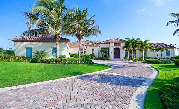Best Local Driveway Pavers  in Jeffersonville, OH